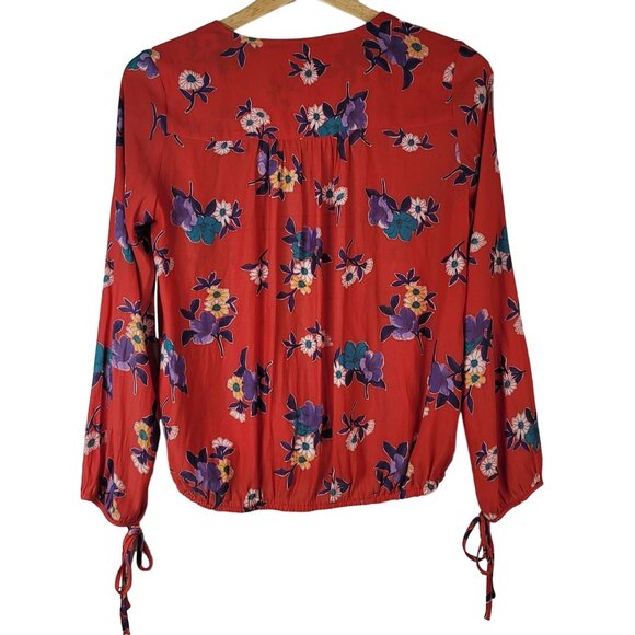 Collective Concept Aimee Floral Top Red Orange Petite Medium Cross Front NWT - Picture 5 of 9